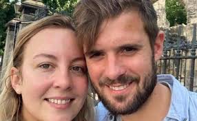 Baby loss: 'We weren't told why our daughter had died'