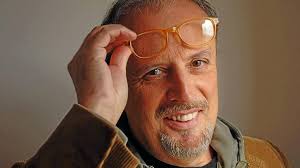 A cavallo della tigre è un film del 2002, diretto dal regista carlo mazzacurati, remake dell'omonimo film del 1961 di luigi comencini con nino manfredi. Volevo Parlare Di Un Musicista E Mi E Uscito Un Romanzo L Arena