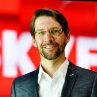 50+ "Michael Ohm" profiles