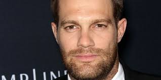 Geoff Stults