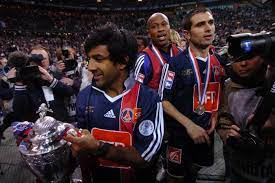 Ainsi en a décidé la main innocente de l'animateur de france 3 cyril féraud, jeudi 8 février. Toifilou Maoulida Revient Sur La Finale De Coupe De France 2006