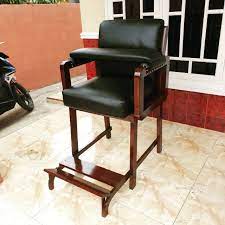 Gambar kursi kayu pangkas rambut. Kursi Cukur Barbershop Modern Kayu Jati Kursicukur Termurah Kursi Terlaris Kursi Super Saller Shopee Indonesia
