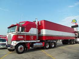 Bj And The Bear Truck Found Lafdhs S Favorites Tv Cars Trucks Big Rig Trucks