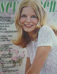 Lebanese 70s International model Mona Ross in an out take from a series  shot for the cover of My Family Magazine , Lebanon 1972. #lebanon🇱🇧  #fashionhistory #topmodel #Beirut #culturalheritage #70sfashion #70sstyle  #sunglasses