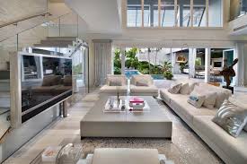 Exquisite Modern Coastal Home In Florida With Luminous Interiors White Living Room Decor Dream Home Design Living Room Decor Modern
