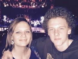 Fundraiser for Lisa Durham by Colton Conyers : Help Me With My Cobra Mar  and Apr, Which Gives Me Housing