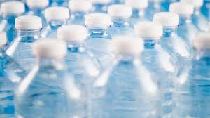 Air merupakan bahan kedua terpenting dalam tubuh manusia selepas oksigen. Berbahayakah Mikroplastik Yang Masuk Ke Tubuh Saat Minum Dari Botol Plastik Ini Jawaban Who Tribun Jateng