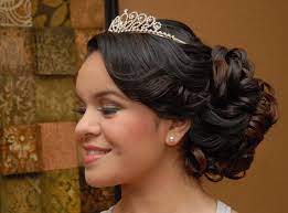 Pin By Angelkelly On Quinceanera Sweet 16 Quinceanera Hairstyles Hair Styles Wedding Hair Colors