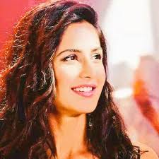 Katrina QUEEN kaif (@LeilakaifLN)