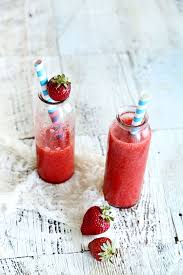 Strawberry And Fraises Des Bois Recipes Strawberry Smoothie Smoothie Recipes Smoothie Shakes