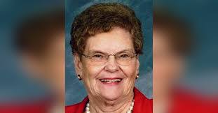 Shari York's Instagram, Twitter & Facebook