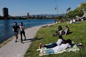 We enjoyed the views and the green grassy areas of lake merritt. Visual Essay Lake Merritt Oakland S Extended Backyard