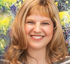 Linda Garfield's Instagram, Twitter & Facebook