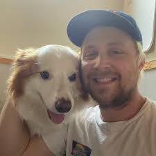 Becky Blade's Instagram, Twitter & Facebook