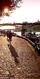 Paris Ete Sur Les Quais Beautiful Places Paris Paris Travel