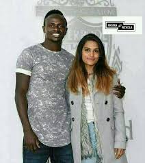 Marta faial e gonçalo câmara pereira assumiram publicamente o namoro em fevereiro de 2019, mas já se conheciam há mais de 15 anos. Angola Revela Sadio Mane E A Sua Esposa O Lendario Do Facebook
