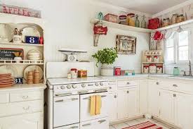 Small Kitchen In Retro Style White Cabinets And Vintage Stove Kitchen Vintage Modern Kitchen Design Kitchen Decor Mid Century Modern Kitchen Design