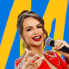 Melissa Lima's Instagram, Twitter & Facebook