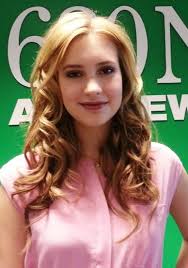 Alexia Fast Bra Size, Age, Weight, Height, Measurements