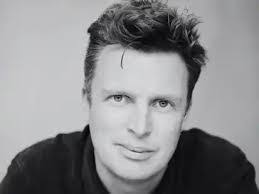 Annette Evers's Instagram, Twitter & Facebook