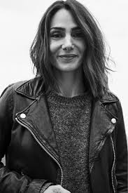 Annie Parisse's Instagram, Twitter & Facebook