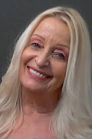 Vikki Vaughn's Instagram, Twitter & Facebook