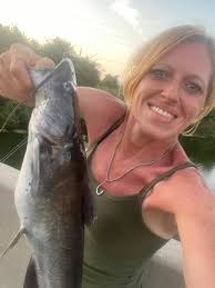 Tore em up at Hugo dam. Nothing big but my bait never came to complete stop  before one had it. One after another'. Never sat my pole down. Using live  shad |