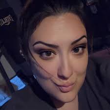 Are there groups or moms who sell used uniforms for Ascent Classical  Academy kindergarten students?