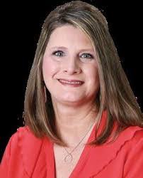 Karen Hames's Instagram, Twitter & Facebook