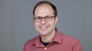 Texas A&M chemist honored for AI-driven energy research