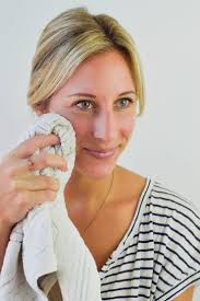 How to Care for Sunburned Skin