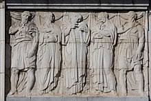 O en roma tirarían el coliseo, construido por unos tiranos psicópatas que entretenían a su pueblo con espectáculos sanguinarios. Arco De La Victoria Wikipedia La Enciclopedia Libre