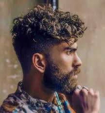 Coiffure.l'ultra court fait aussi son retour parmi les coiffures les plus prisées du moment. Degrade Homme Court Mi Long 35 Idees De Coupes De Cheveux