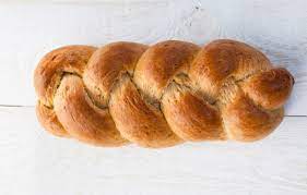 It's impressive on the buffet table at your next party. An Easy Homemade Braided Bread Recipe Craftsy Cakes
