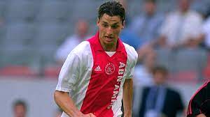 See zlatan ibrahimovic's bio, transfer history and stats here. Zlatans Frisurenkarussell Gq Germany