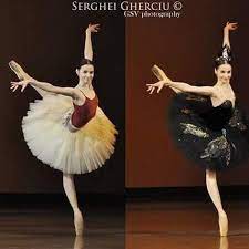 Em am b you were a swan but now you're swimming in the carribean em o! Anna Nikulina Bolshoi Ballet Photo C Serghei Ghericiu Ballet Photography Ballet Photos Ballet Dancers