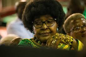 Winnie Mandela hospitalisée