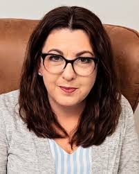 Hilary Spears's Instagram, Twitter & Facebook