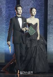 56th Baeksang Arts Awards 2020 Kim Soo Hyun Seo Yeji Stunning Couple Aktris Selebritas Wanita