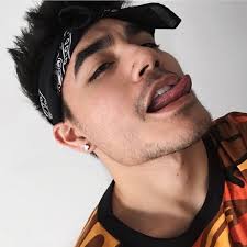 Stream Adrian Wilde music