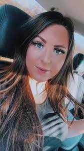 Millie Maynard's Instagram, Twitter & Facebook