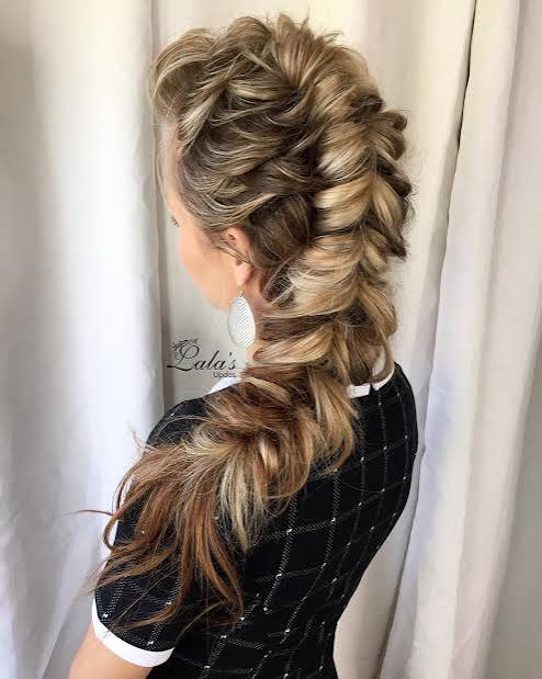 20 Ways to Style a Pull Through Braid in 2026 - The Right Hairstyles