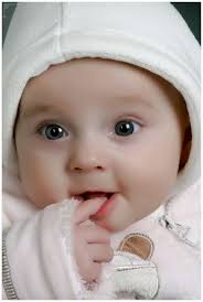 Love Is Endless Cute Little Baby Girl Cute Baby Girl Wallpaper Cute Baby Wallpaper