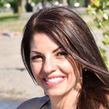 Mary Elin Moore (@MellyMoore1)