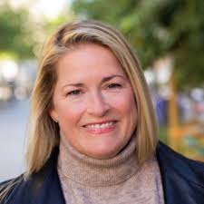 Tricia Parris's Instagram, Twitter & Facebook