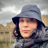 100+ Profile mit dem Suchbegriff „Sposari“