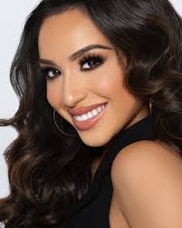 Abigail Velez Willard (@velez.tx) • Instagram photos and videos