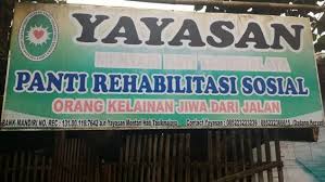 Mengalami delusional, paranoid atau halusinasi. Peduli Orang Gangguan Jiwa Yayasan Mentari Hati