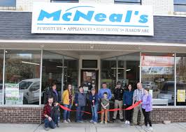 McNeal's Ribbon Cutting