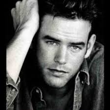 Shawn A Sequeira (@ShawnSequeira)